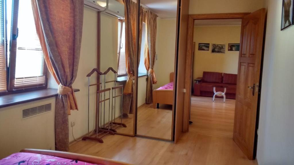 Apartamento Бастионная 1/36 Kiev Exterior foto